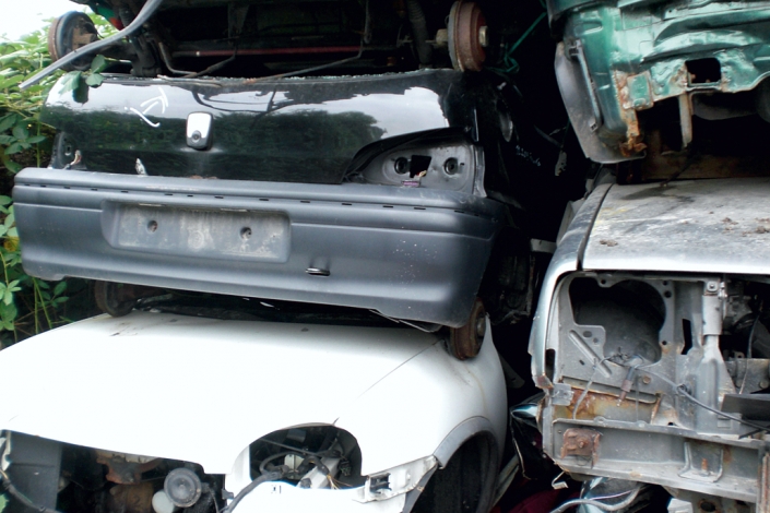 Indian-Scrap-Cars