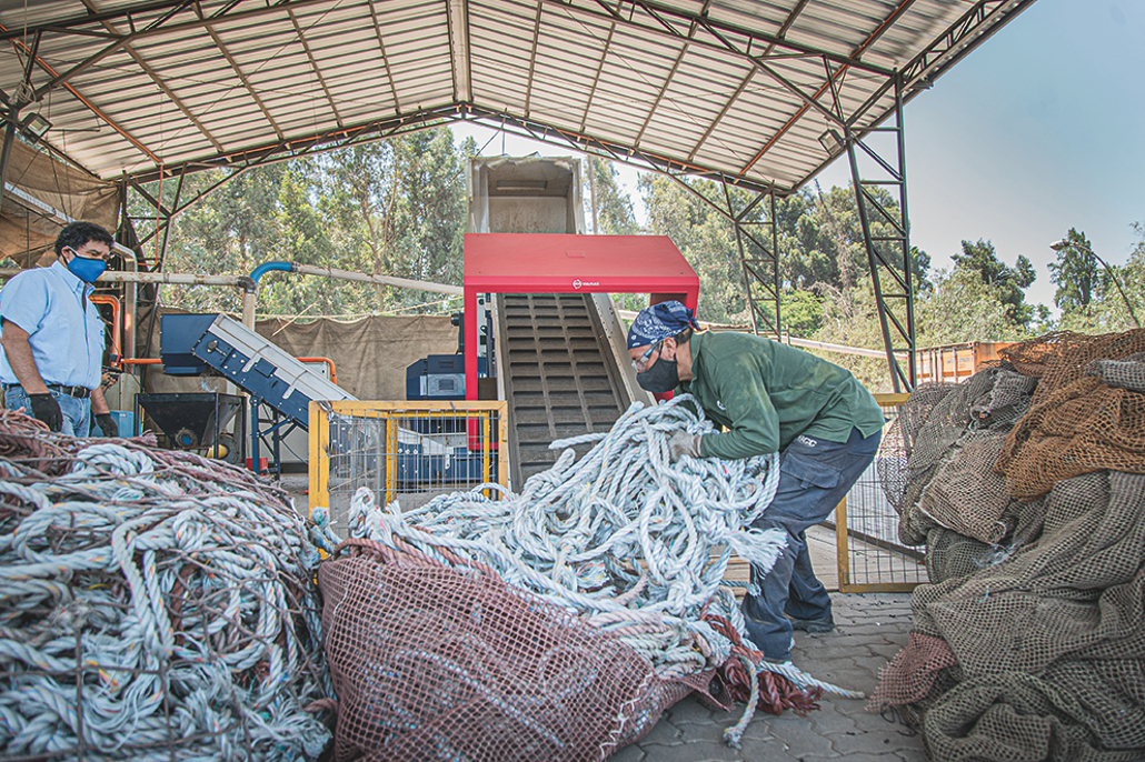 Patagonia: Shredding Old Fishing Nets with Austrian Technique